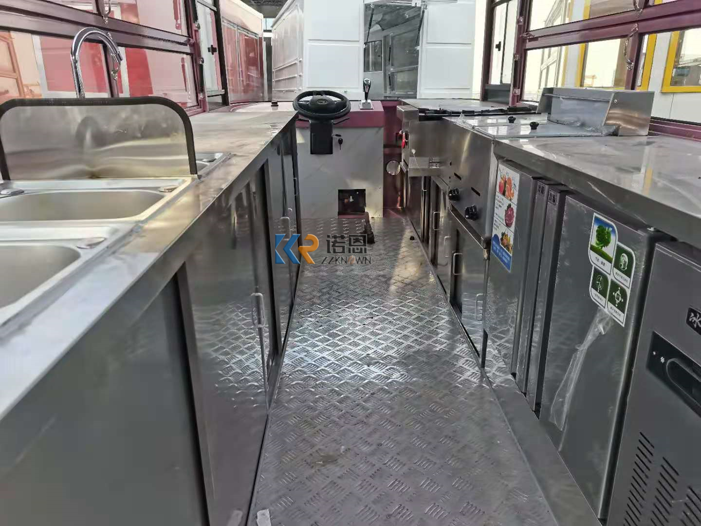 In Stock 4M Mobile Food Truck  - Hot Dog Vending Cart avis et prix
